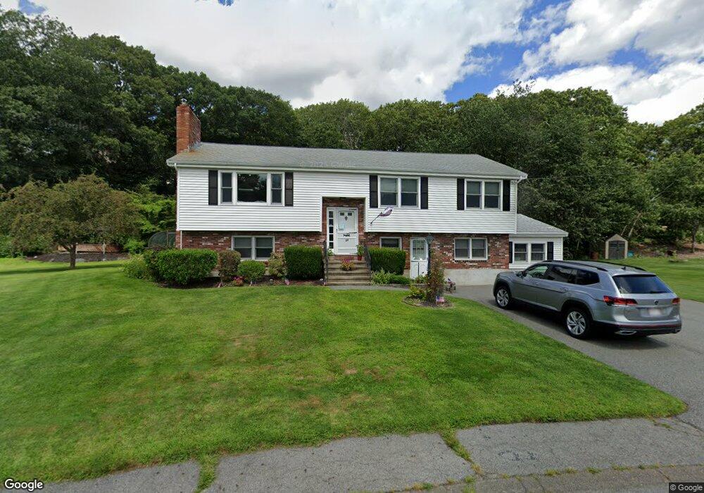 53 Revere Rd, Woburn, MA 01801 - photo 1