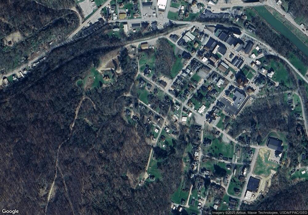 32 Maple St, West Union, WV 26456 - photo 1