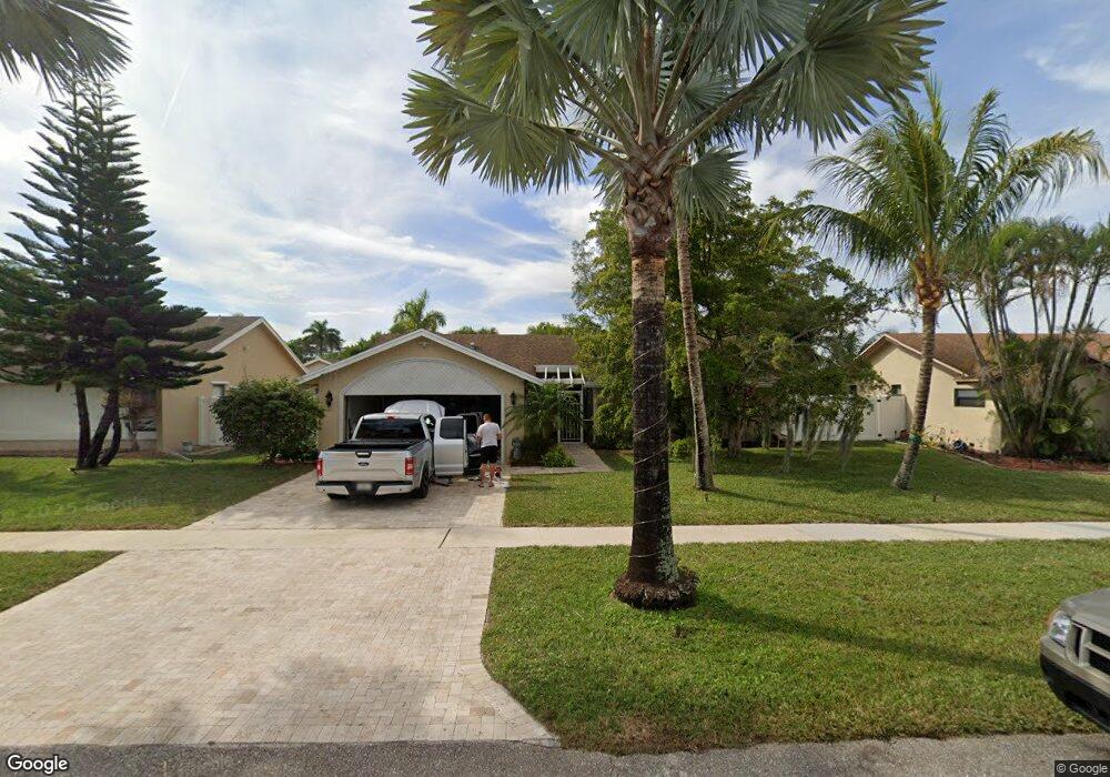 9779 Richmond Cir, Boca Raton, FL 33434 - photo 1