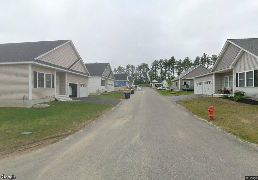 1431 Mammoth Rd, Pelham, NH 03076 - photo 1