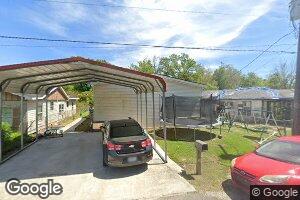 907 East St, Vinton, LA 70668