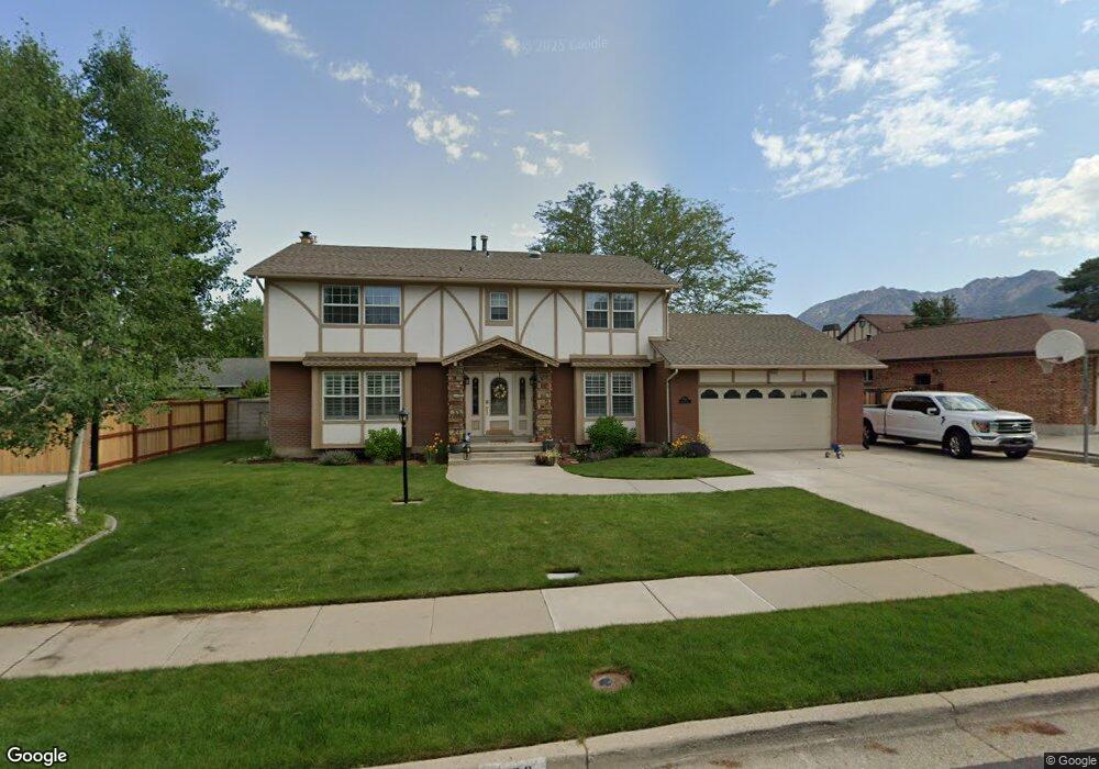 1909 E Rua Branco Dr, Sandy, UT 84093 - photo 1