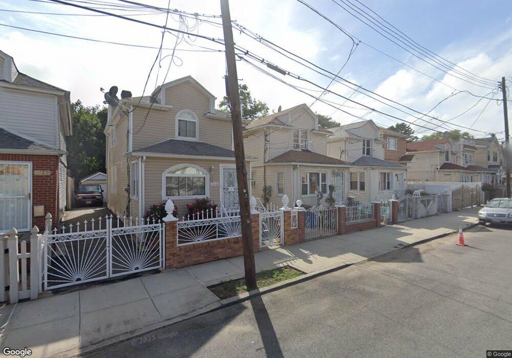 10436 164th Place, Jamaica, NY 11433 - photo 1