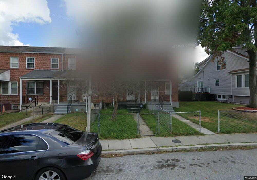 2920 Edgecombe Cir N, Baltimore, MD 21215 - photo 1