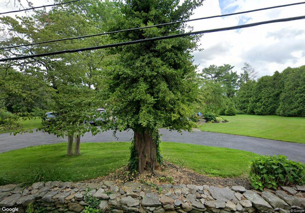 10 8 Lots Rd, Sutton, MA 01590 - photo 1