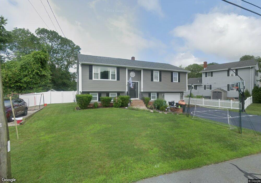 66 Howland St, South Dartmouth, MA 02748 - photo 1