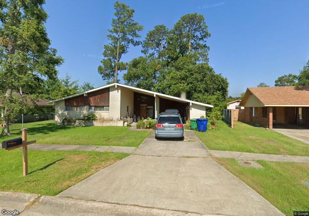 1431 Englewood Dr, Slidell, LA 70458 - photo 1