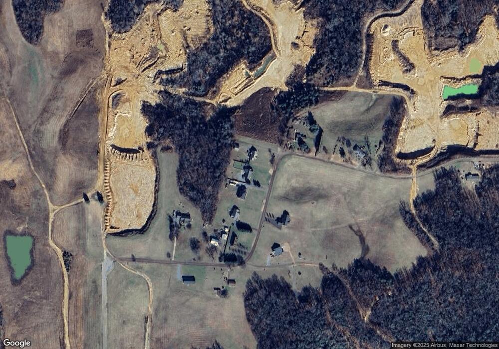 16098 Trigger Ln, King George, VA 22485 - photo 1