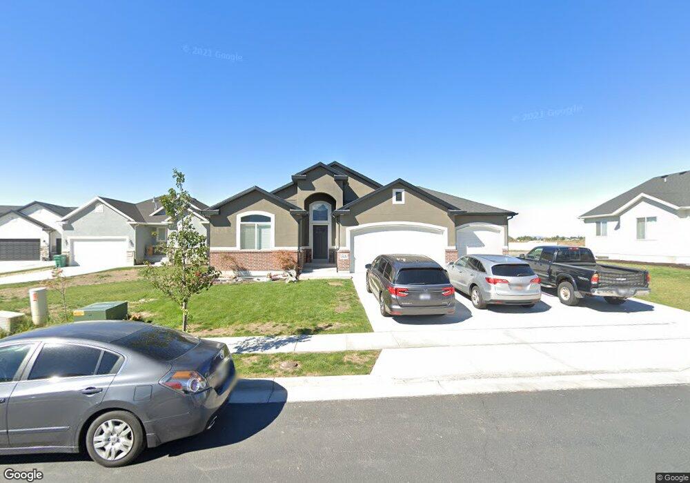 454 S Harmony Ct, Layton, UT 84041 - photo 1