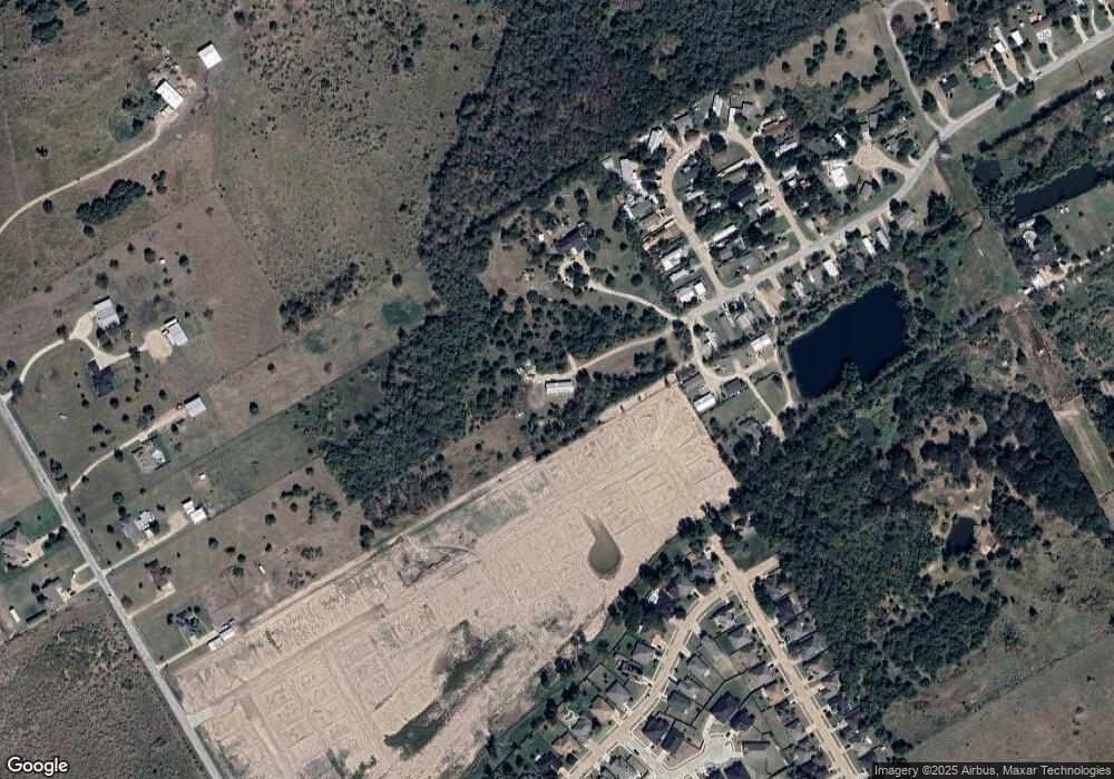 329 Beverly Dr, Ennis, TX 75119 - photo 1