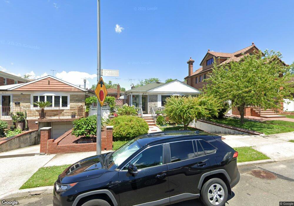 160-15 21st Rd, Whitestone, NY 11357 - photo 1