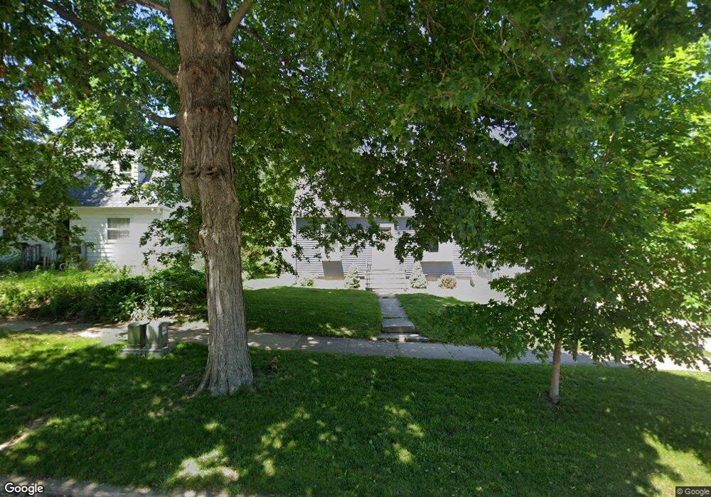 1215 W 3rd St, Cedar Falls, IA 50613 - photo 1