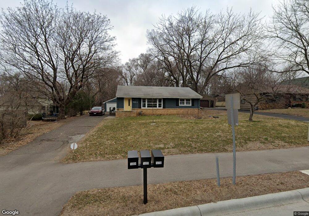 16804 Minnetonka Blvd, Minnetonka, MN 55345 - photo 1