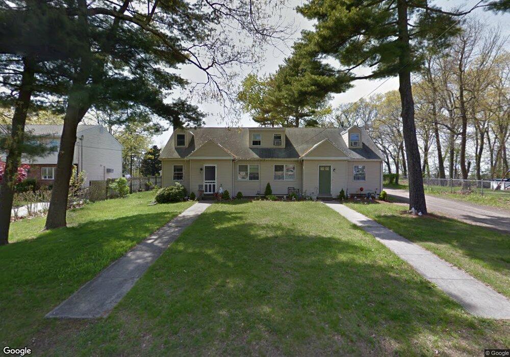 375 Silver Sands Rd, East Haven, CT 06512 - photo 1