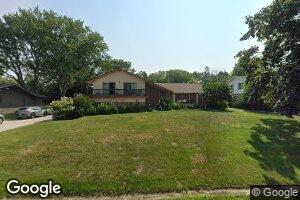 9440 N Fairway Dr, Milwaukee, WI 53217