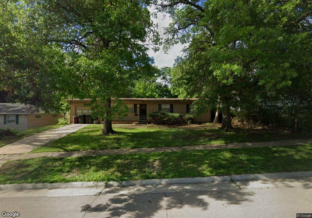 1402 SW 31st Terrace, Topeka, KS 66611 - photo 1