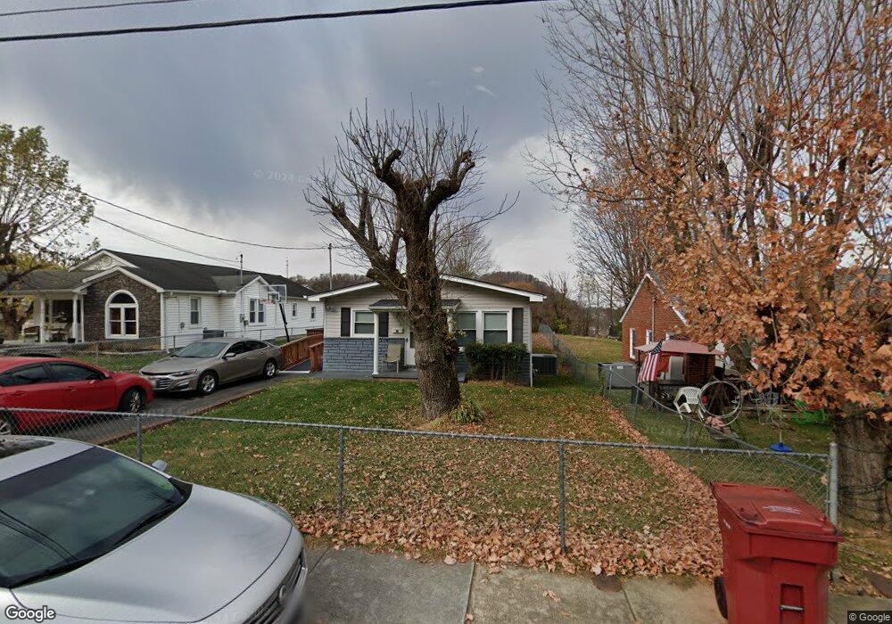 611 Orleans St, Johnson City, TN 37601 - photo 1