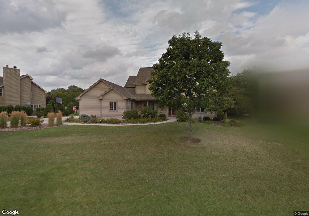 W144N7112 Terrace Dr, Menomonee Falls, WI 53051 - photo 1