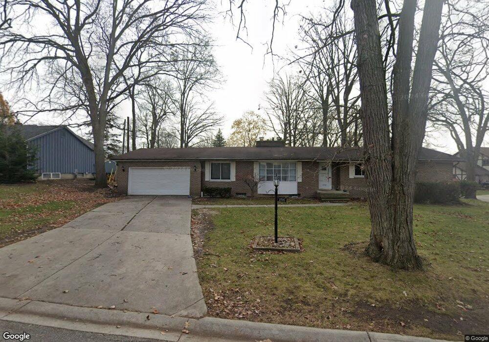 2835 Woodstock Dr, Port Huron, MI 48060 - photo 1