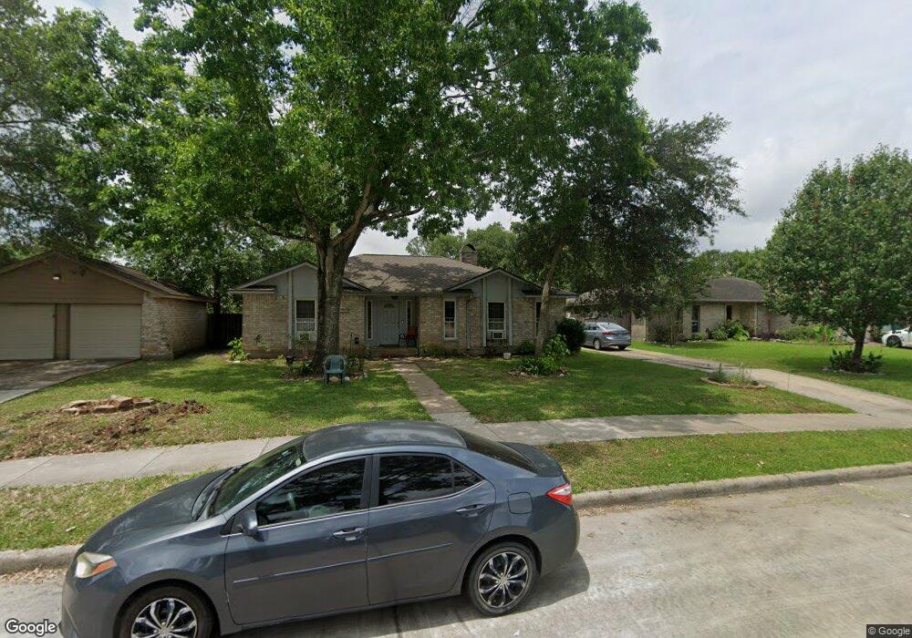 16110 Blackhawk Blvd, Friendswood, TX 77546 - photo 1