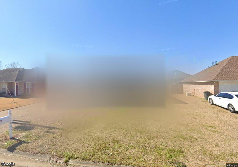 1047 Bullrun Dr, Byram, MS 39272 - photo 1