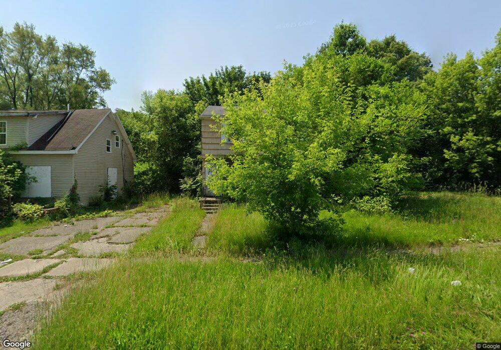 2649 Berkley St, Flint, MI 48504 - photo 1