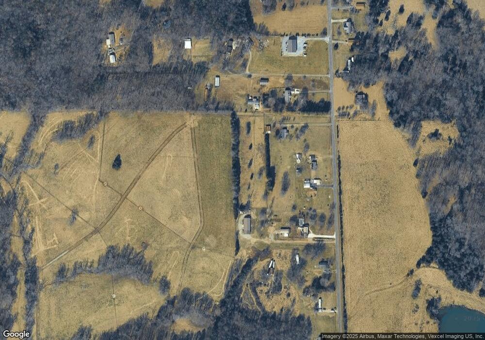 142 Investment Ln, Statesville, NC 28625 - photo 1