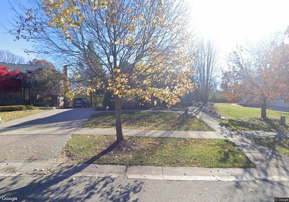 6479 Wyndham Dr, West Bloomfield, MI 48322 - photo 1