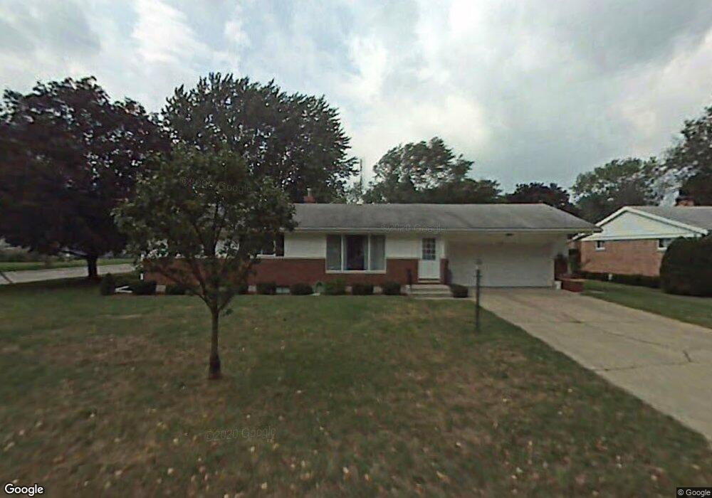 2233 Aurora Ave, Elkhart, IN 46517 - photo 1
