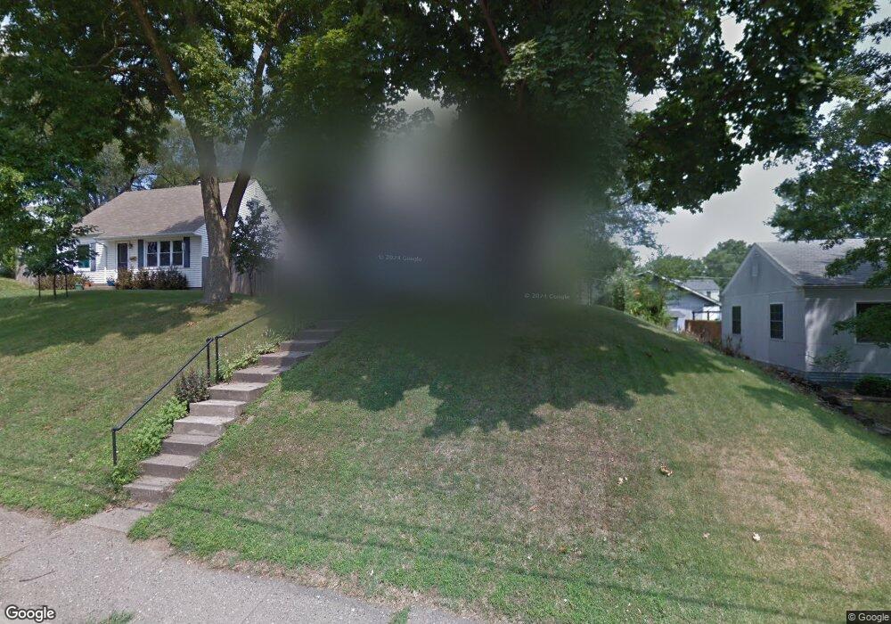 1114 W Lombard St, Davenport, IA 52804 - photo 1