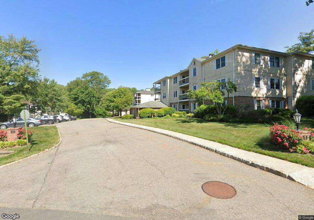 6D Heritage Dr unit D, Chatham, NJ 07928 - photo 1
