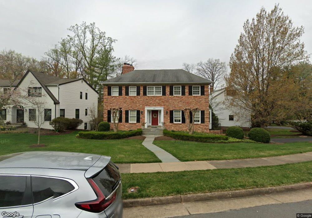 1004 Broad Branch Ct, McLean, VA 22101 - photo 1