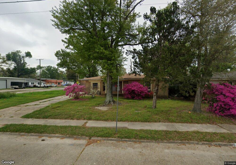 740 Azalea St, Lake Charles, LA 70607 - photo 1