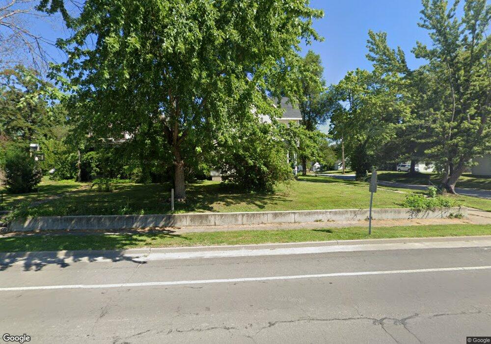 901 Concannon St, Moberly, MO 65270 - photo 1