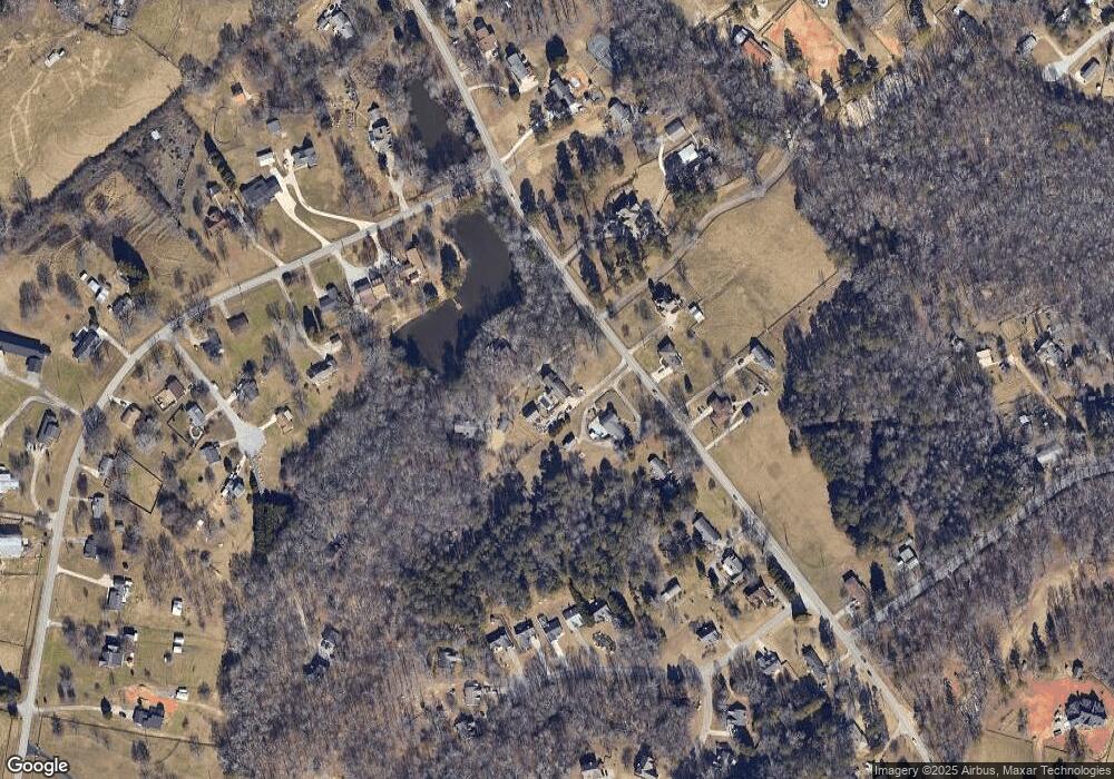 3824 Poplar Springs Rd, Gainesville, GA 30507 - photo 1