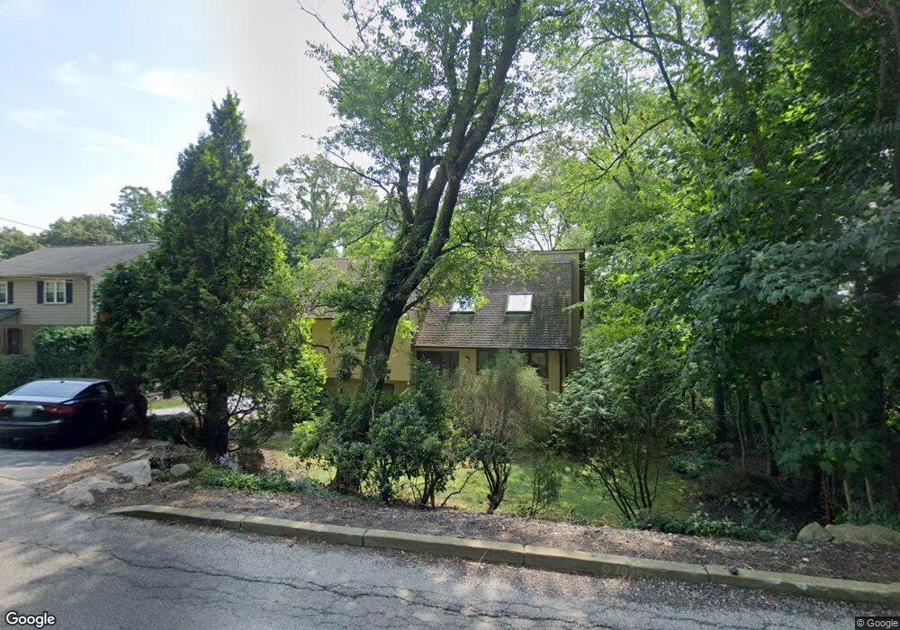 304 Natick Rd, Cranston, RI 02921 - photo 1