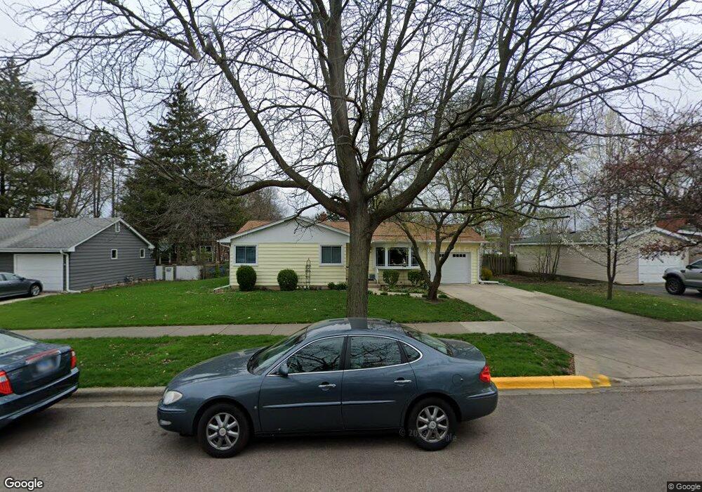 238 S Randall Rd, Aurora, IL 60506 - photo 1