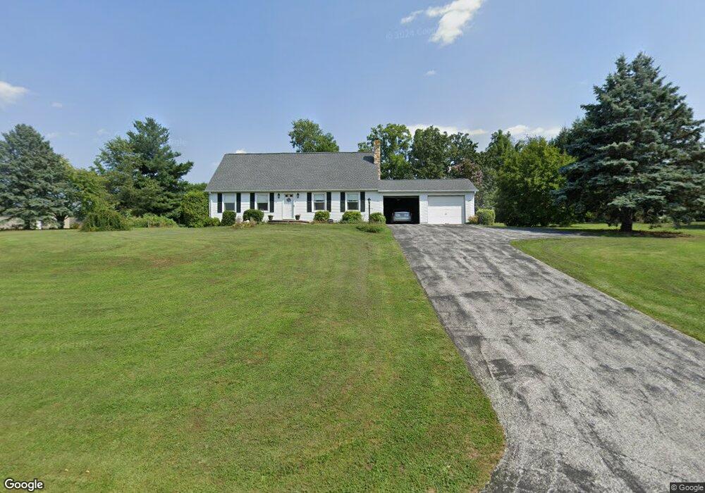 120 Kensington Dr, Littlestown, PA 17340 - photo 1