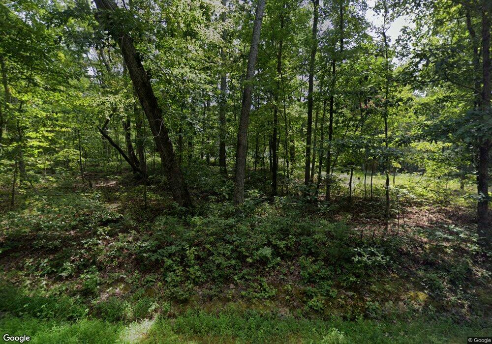 1932 Huguenot Hundred Dr, Midlothian, VA 23113 - photo 1