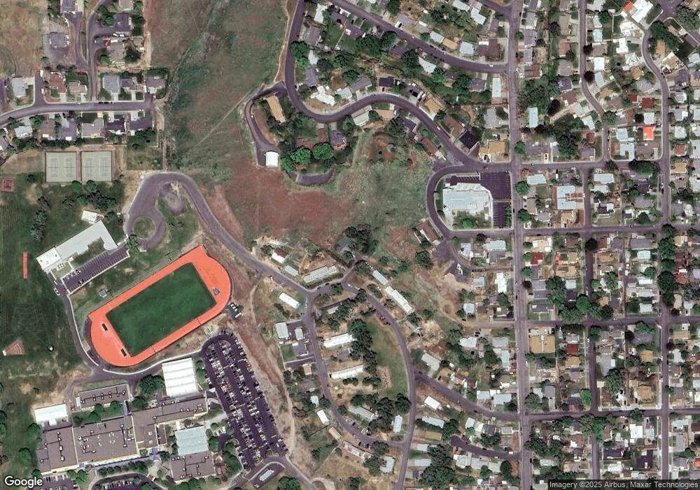 556 NW 14th Dr, Pendleton, OR 97801 - photo 1