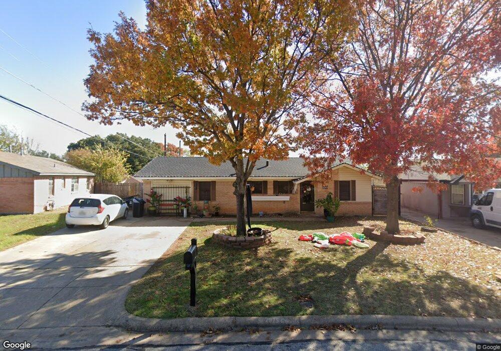 908 Wilemon Dr, Bedford, TX 76022 - photo 1