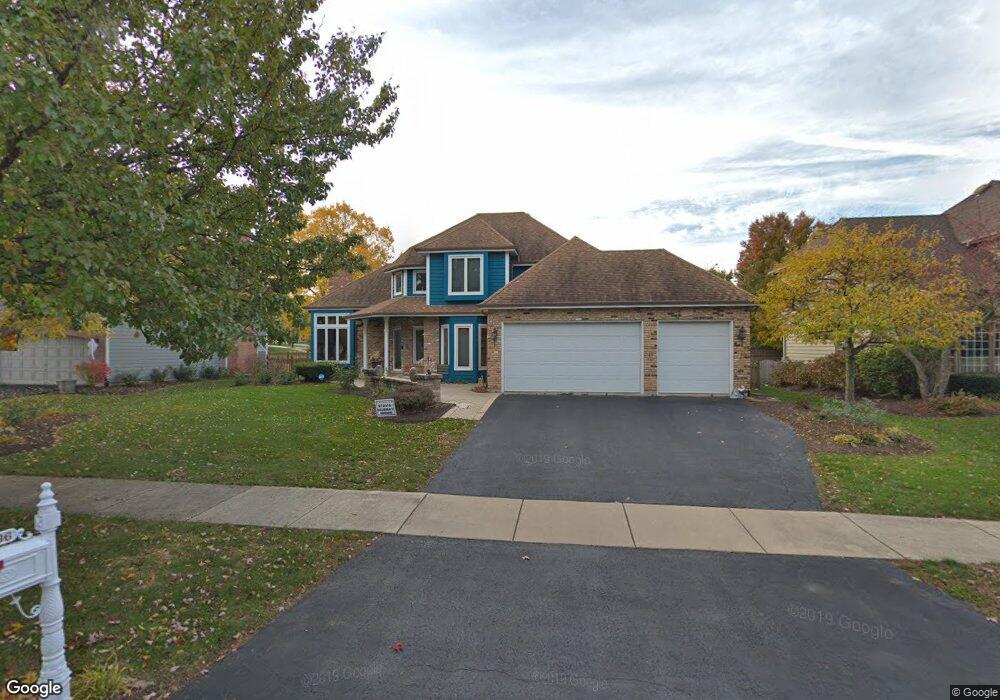 2136 Primrose Ln, Naperville, IL 60565 - photo 1