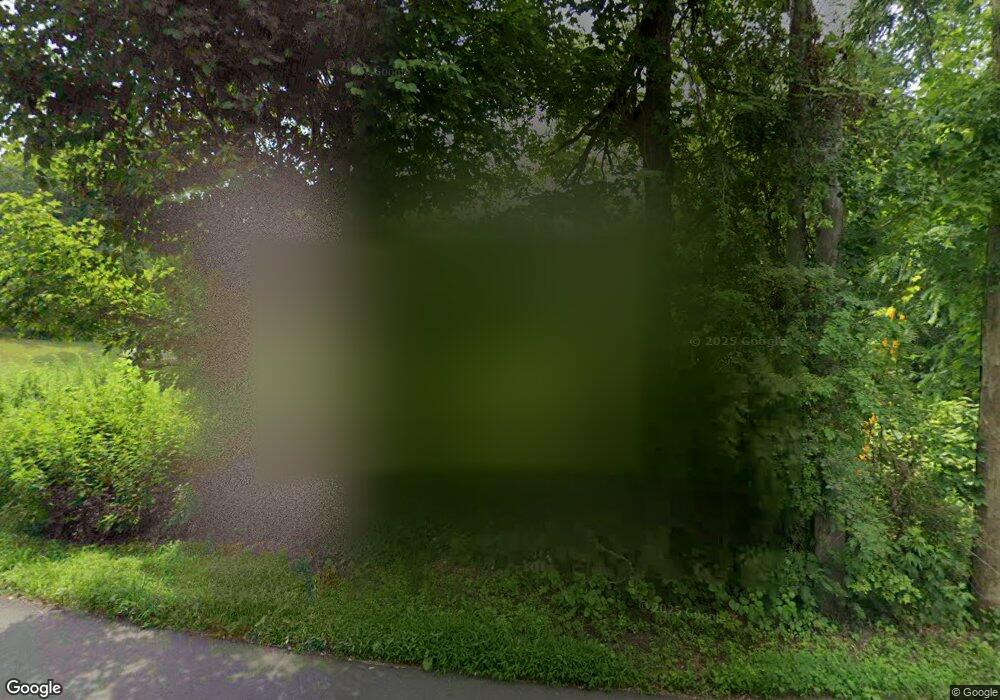 41 Hundred Acres Rd, Newtown, CT 06470 - photo 1