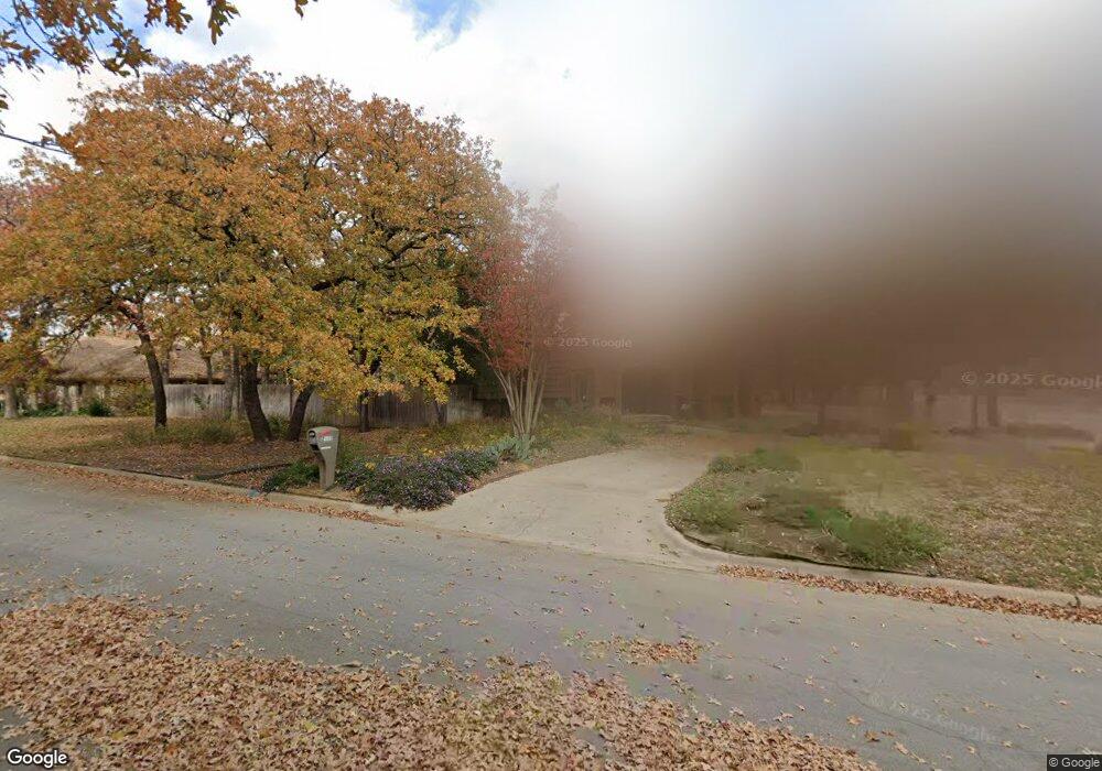 2119 Stonegate Dr, Denton, TX 76205 - photo 1