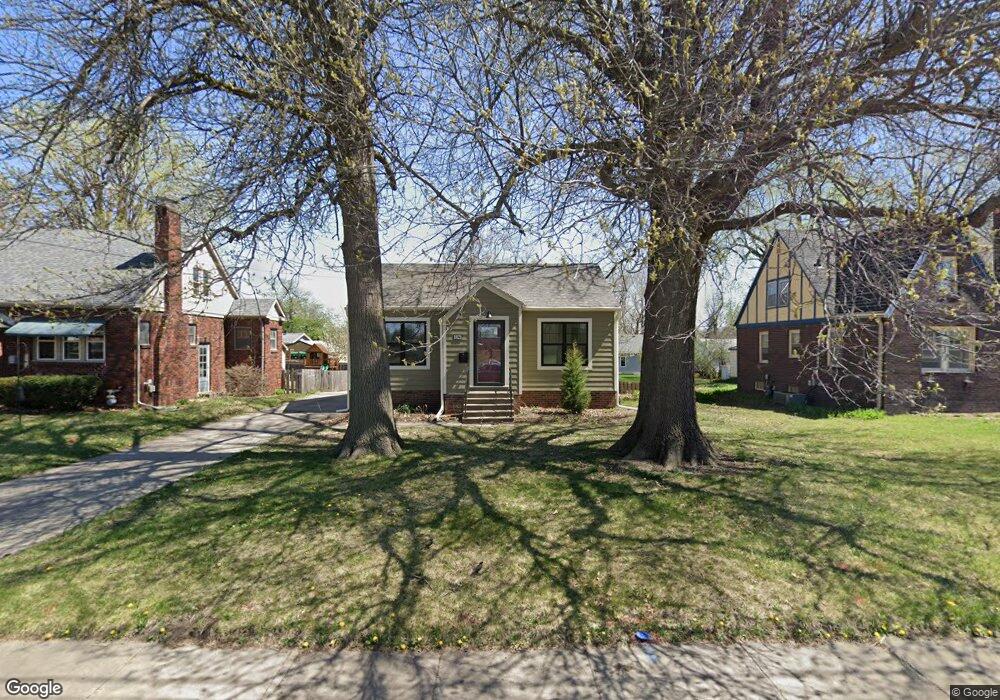 1821 48th St, Des Moines, IA 50310 - photo 1