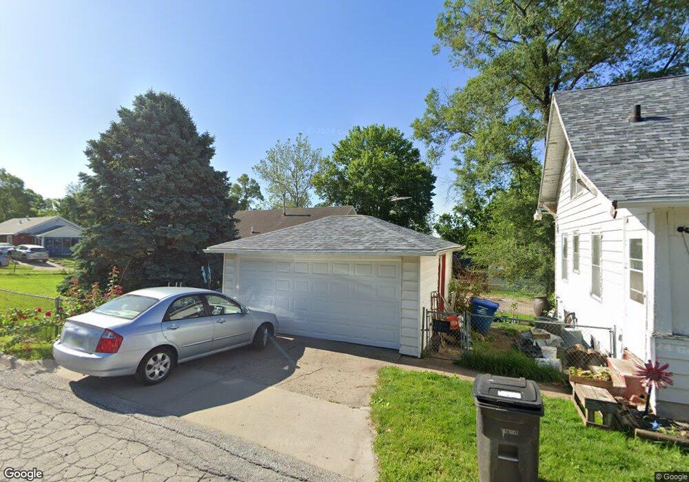 406 Boston Ave, Des Moines, IA 50313 - photo 1