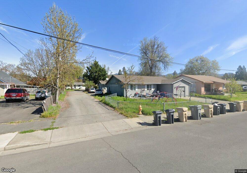 922 SW Rogue River Ave, Grants Pass, OR 97526 - photo 1