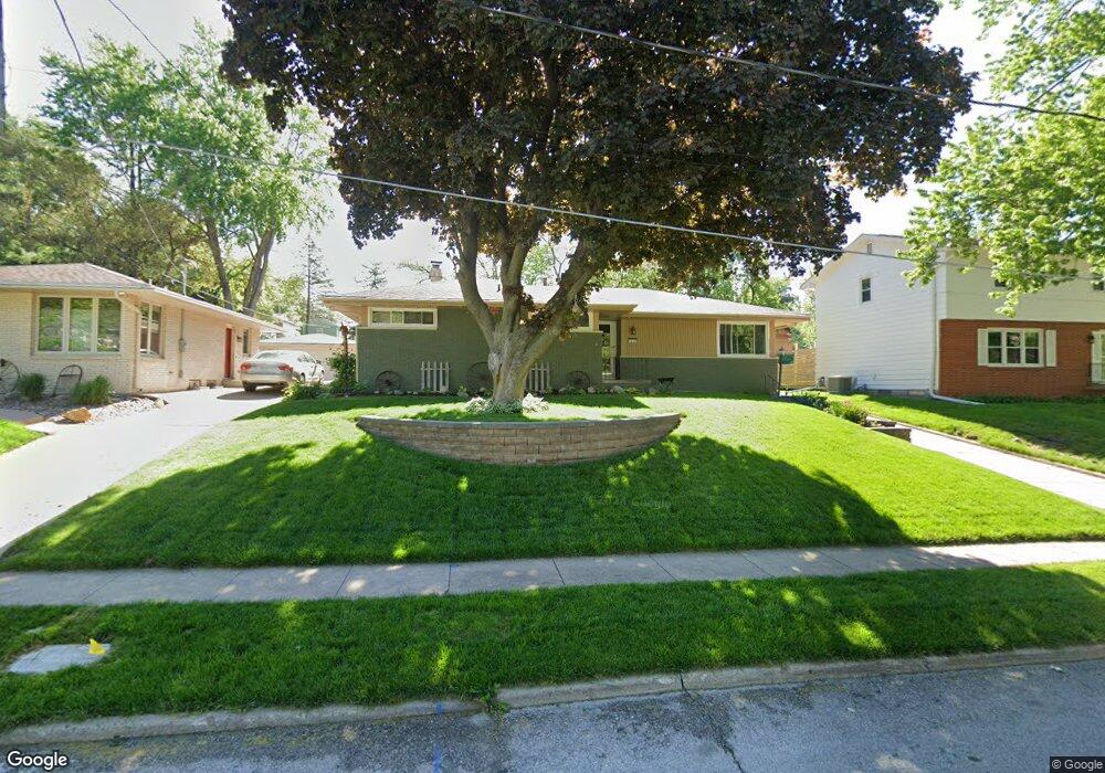 1231 Cummins Pkwy, Des Moines, IA 50311 - photo 1