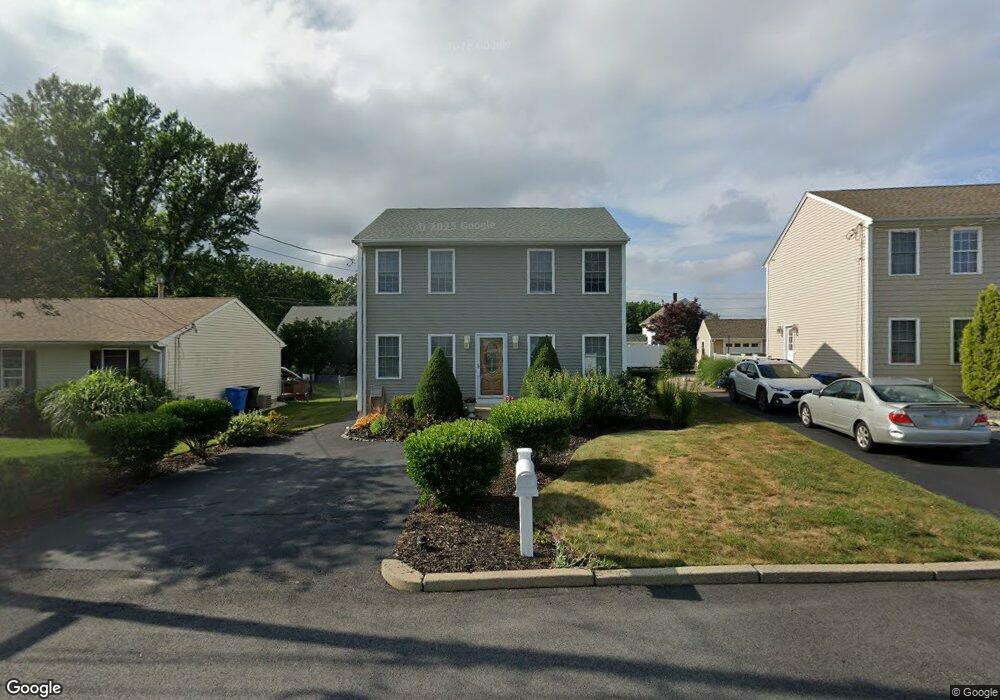 15 Stacey Dr, Cranston, RI 02920 - photo 1