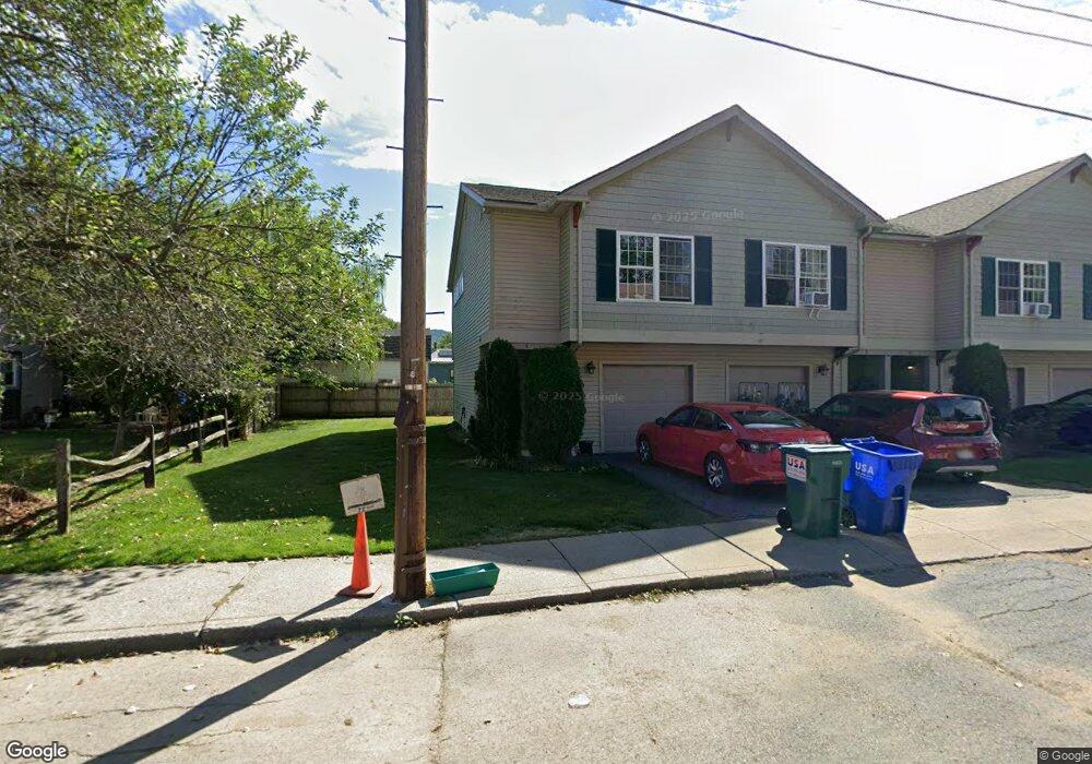 4 Maine Ave, Easthampton, MA 01027 - photo 1